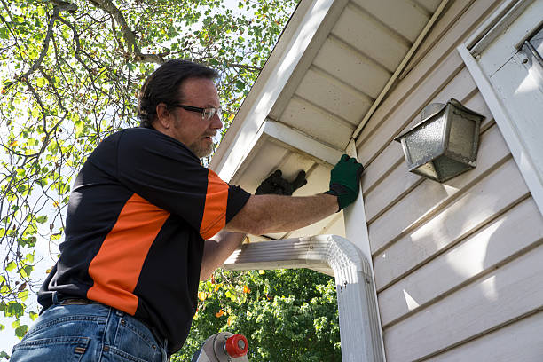 Best Demolition Debris Removal  in Nuevo, CA